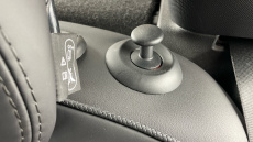 MINI Hatchback 1.5 Cooper Exclusive 5dr Auto [Comfort Pack] Petrol Hatchback